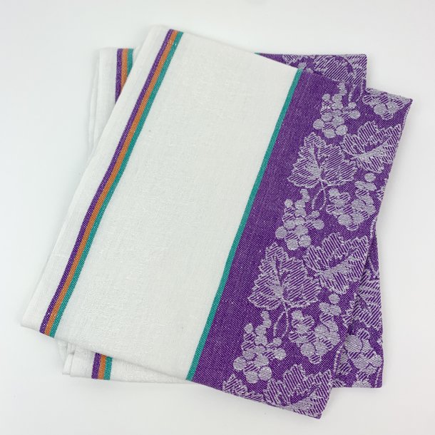 To damask viskestykker med vinranke 