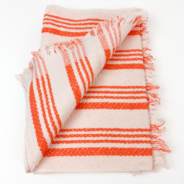 Tre retro hndklder med orange striber