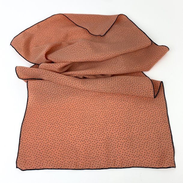 Ferskenfarvet vintage prikket t�rkl�de