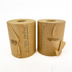 To ruller vintage toiletpapir 😉