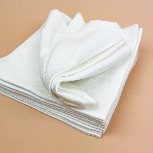 Tolv hvide vintage damask mundservietter
