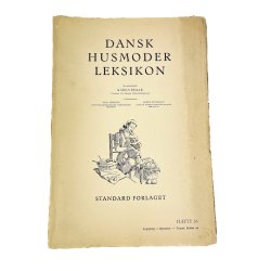 Drei vintage Hausfrauen-Lexika