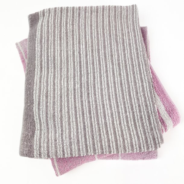 Tre rosa vintage h�ndkl�der