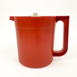 Rustfarvet retro Tupperware kande