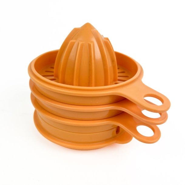 Tre retro Tupperware k�kkenredskaber