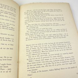 Hanne p� flugt af Inger Bengtzon. 1955