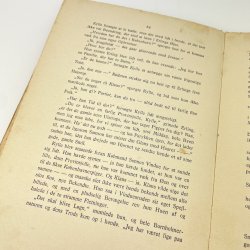 Huset med de glade ansigter af Ingeborg Snorrason. 1945