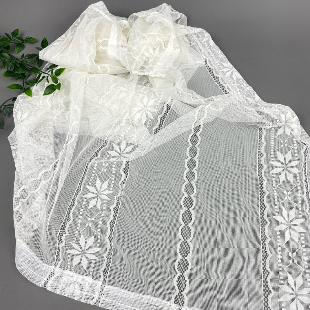 Hvidt undergardin  et fag