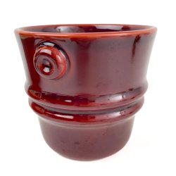 Roter Retro Blumentopf