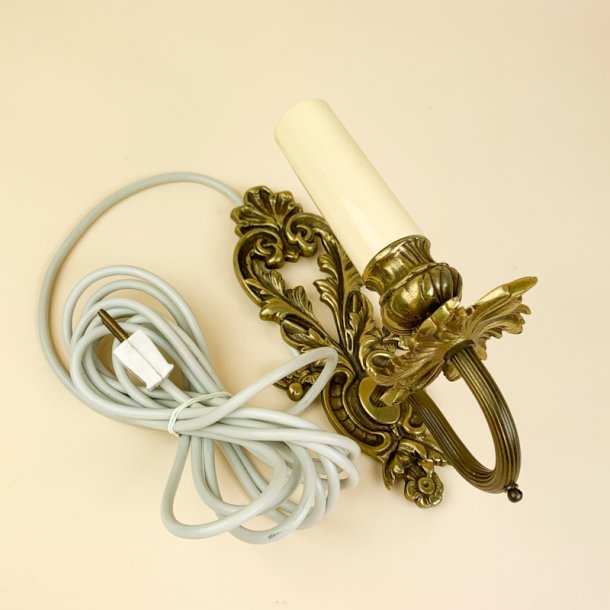 Vintage v�glampe messing ornament