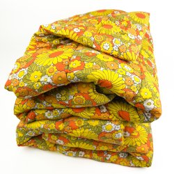 To blomstrede vintage vatt�pper