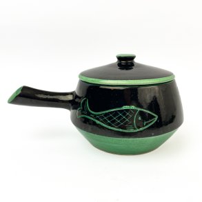 Retro-Heringskrug mit grner Glasur.