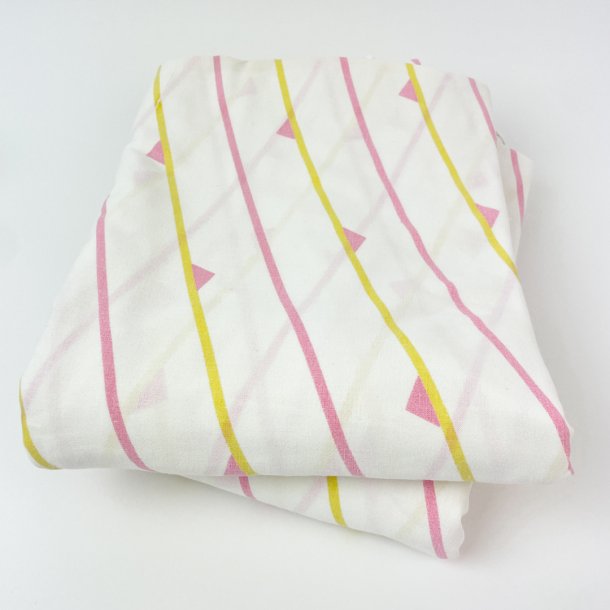 To st retro sengetj med gule og pink striber