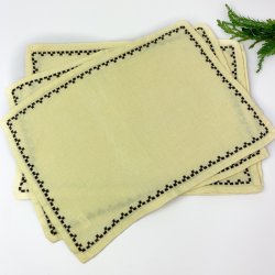 Fire lysegule vintage dkkeservietter 