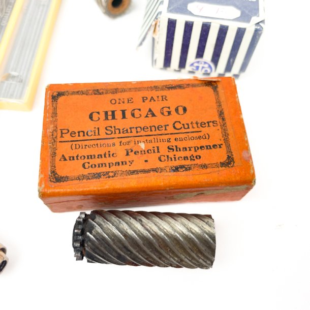 Vintage kunstmaterialer til blyanttegning