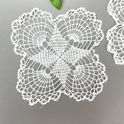 To hklede vintage flakoner