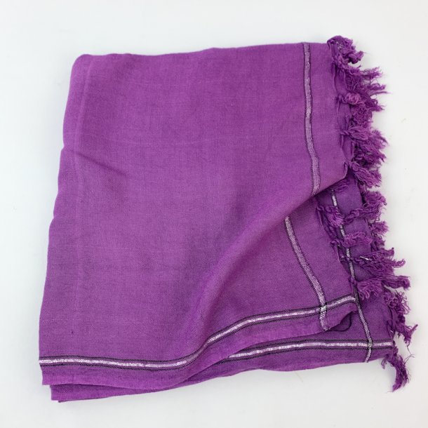 Violet Vintage partisaner t�rkl�de