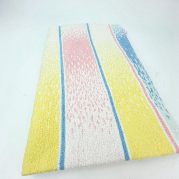 Pastellfarbenes Flanell-Babydecke