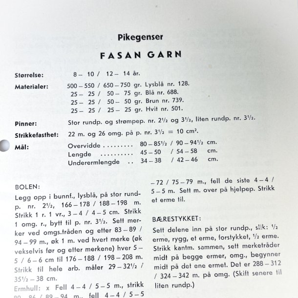 Vintage strikkeopskrift 1960'erne  pige sweater og cardigan