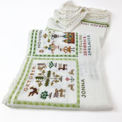 Broderet retro dug med mneder   150 cm