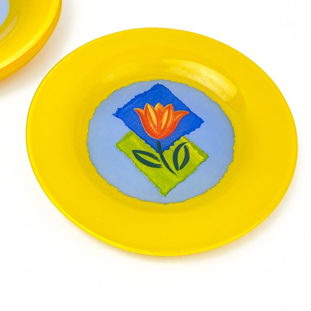 Gul retro desserttallerken i glas - Matys