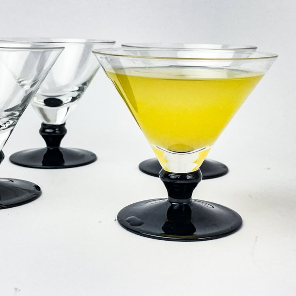 Vintage Cocktailglas p Sort Fod