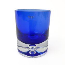 Groes kobaltblaues Rockglas aus Kristall.