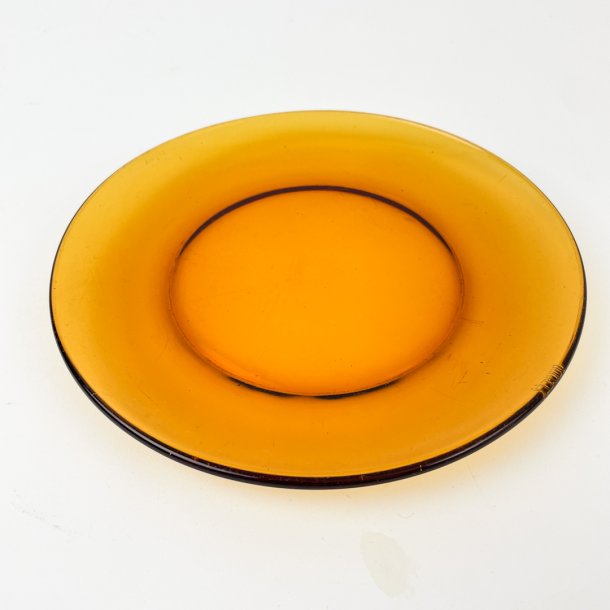 Retro desserttallerken i ravfarvet glas