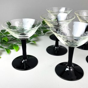 Likrschale mit schwarzem Fu  Taasinge, Holmegaard  