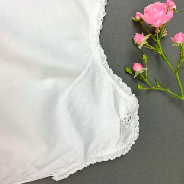 Vintage babynatkjole fra 1950