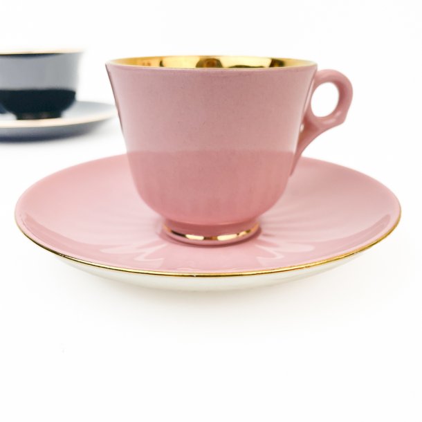 Rosa mokkakop fra Figgjo Flint, Norge