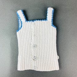 Strikket vintage undertrje til dukke