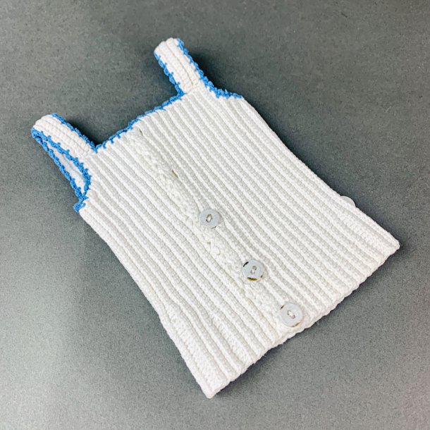 Strikket vintage undertrje til dukke