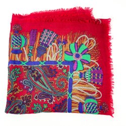 Groes rotes Vintage-Tuch