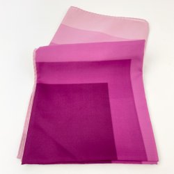 Pinkfarbenes Vintage-Satintuch  