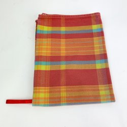 Et retro viskestykke i rde tern