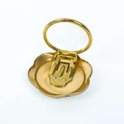 Gylden vintage t�rkl�dering